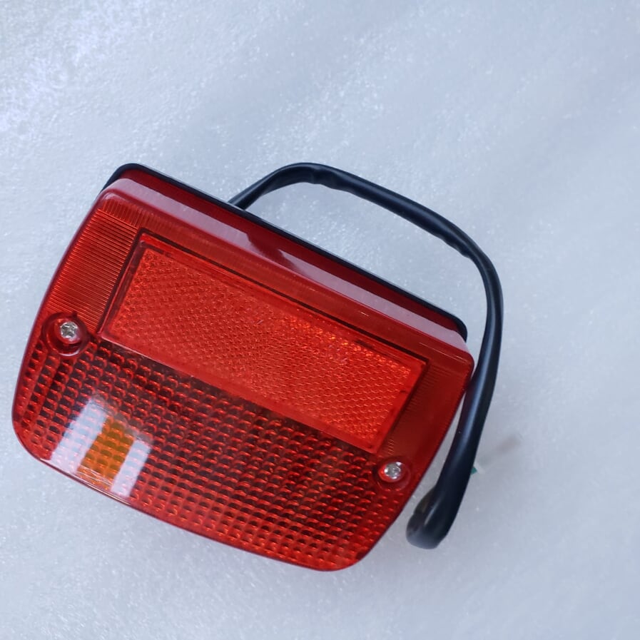 TAIL-LIGHT-125-150-D-G_Chinese_23731_1.jpeg