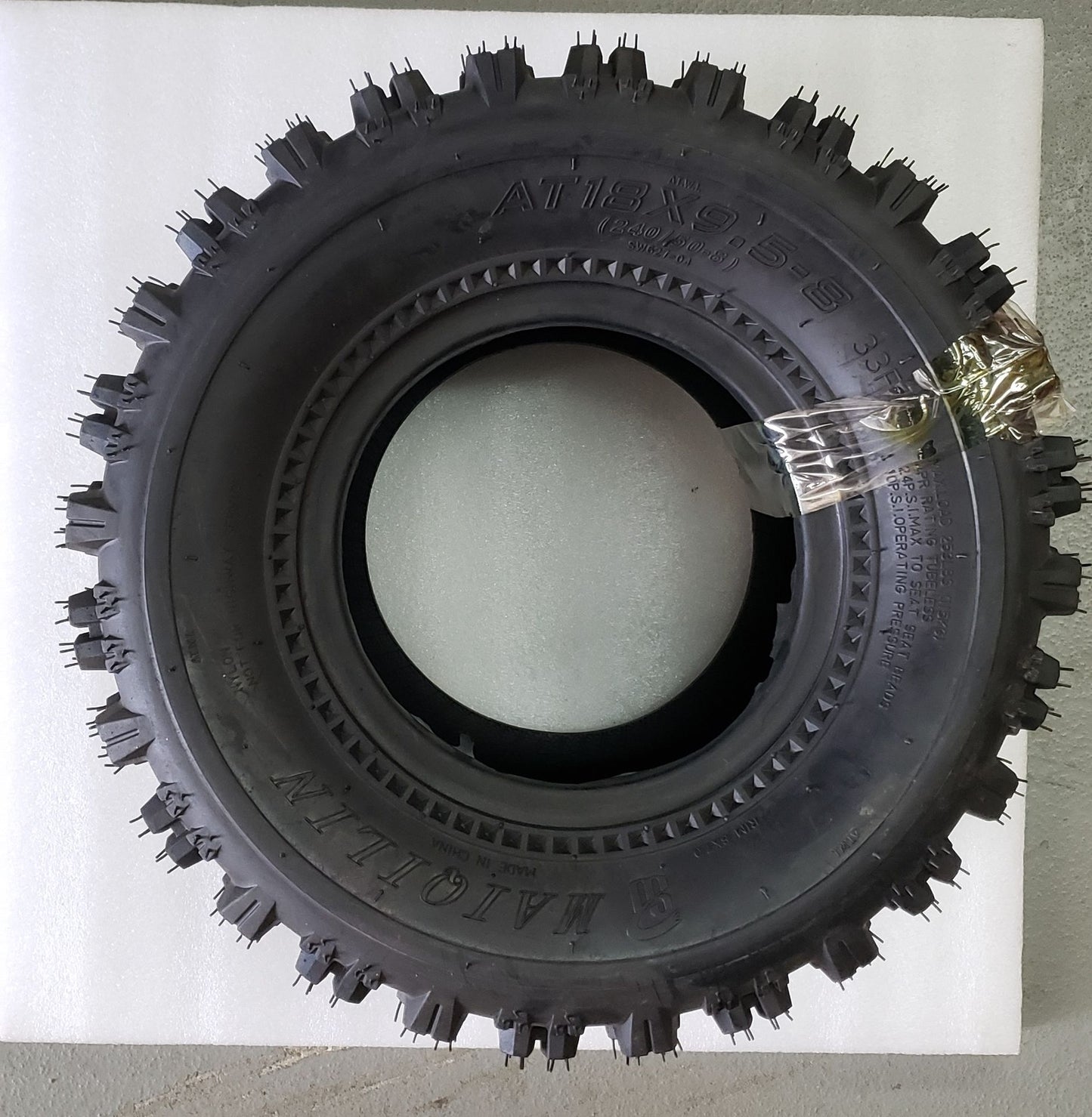TIRE-VTT-18X9.5-8_Chinese_20737_1.jpeg