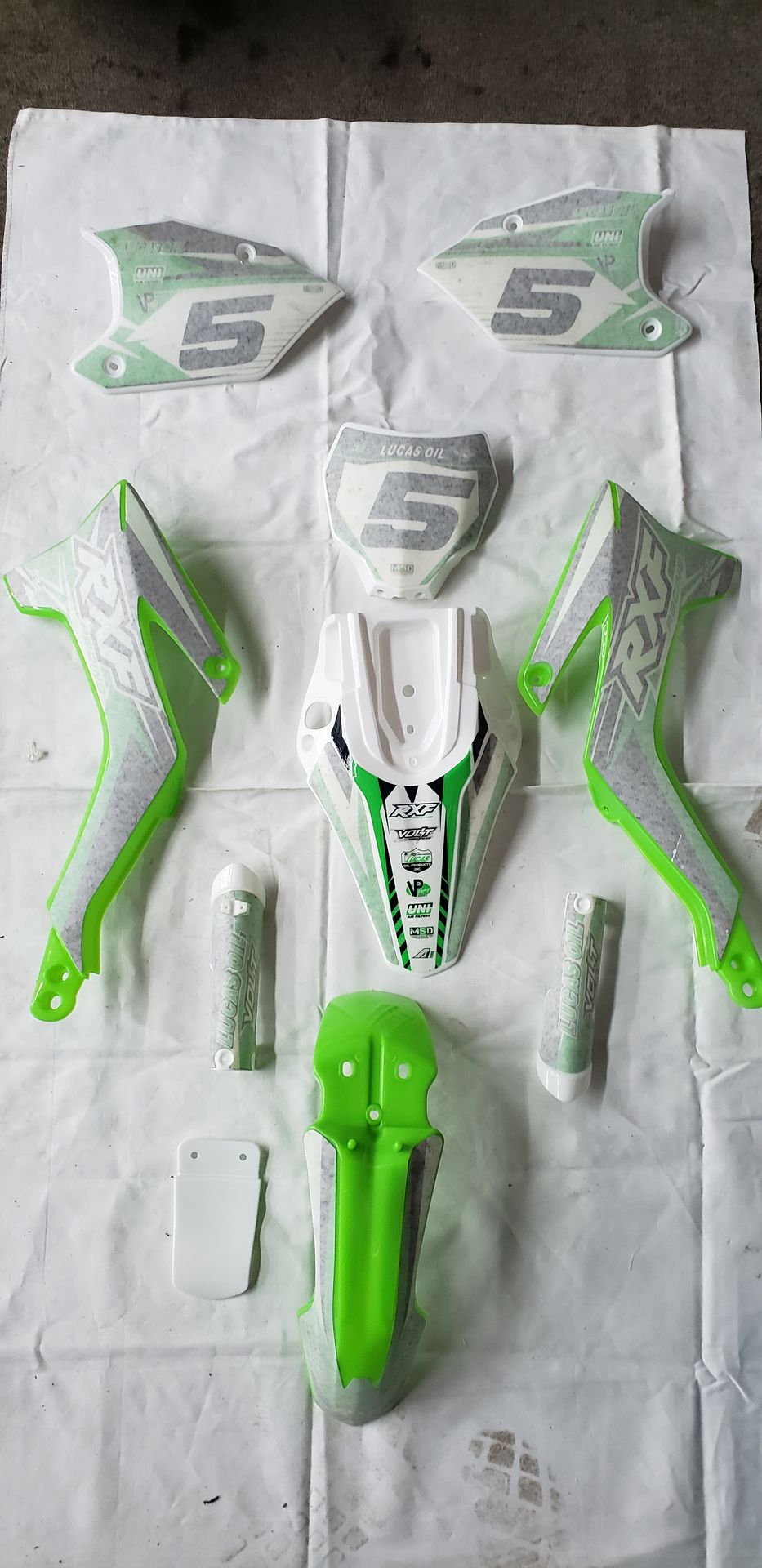 BODY-COMP-RXF-50-VERT_Chinese_22051_1.jpeg