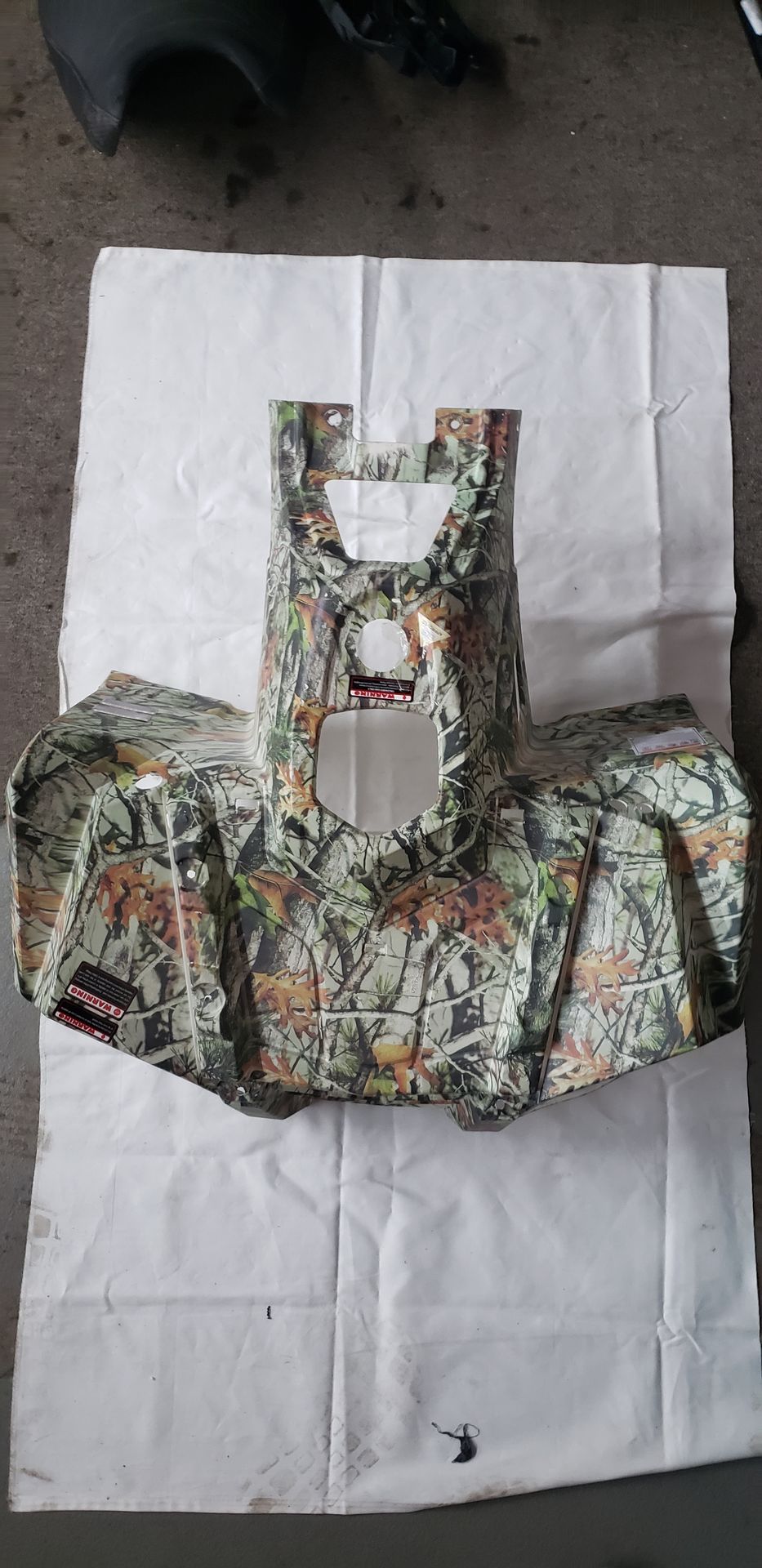FRONT-BODY-VRX125_Chinese_20774_1.jpeg