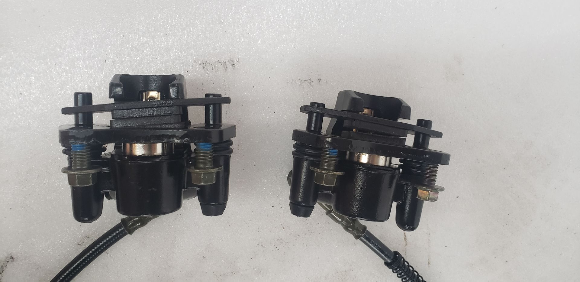 FRONT-BRAKE-COMPLETE-125HS_Chinese_37420_1.jpeg
