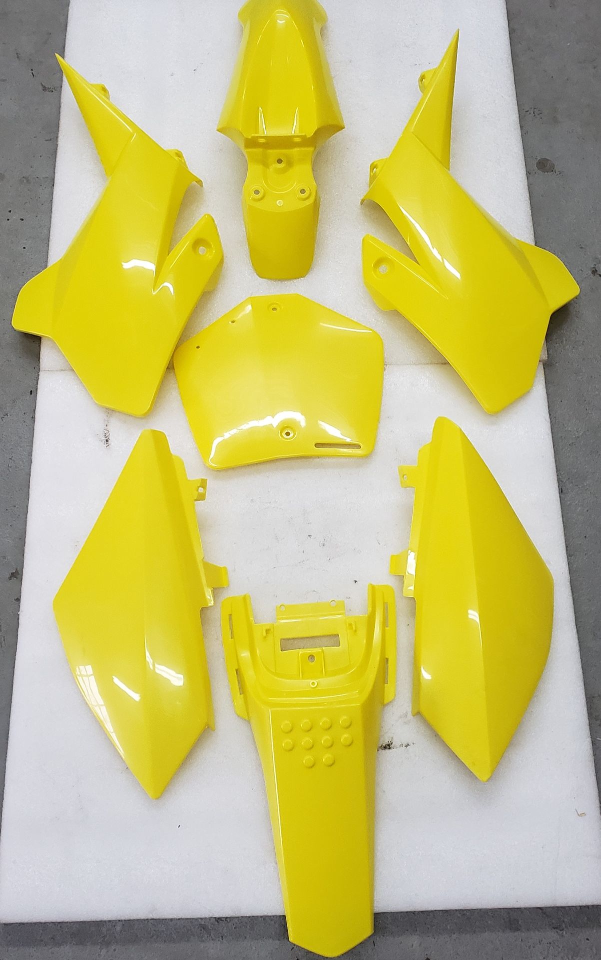 KIT-PLASTIQUE-YCF-JAUNE_Chinese_22307_1.jpeg