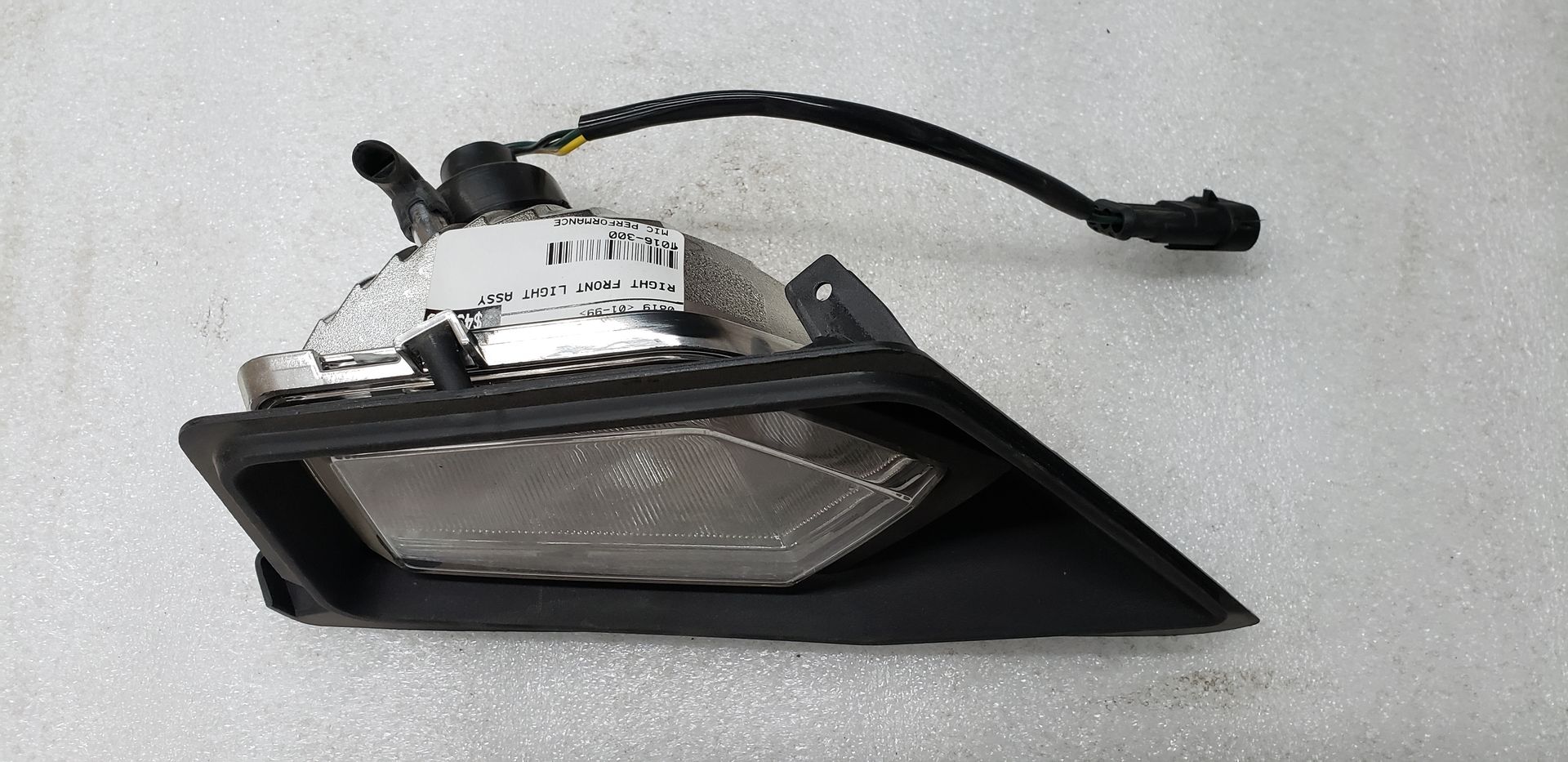 RIGHT-FRONT-LIGHT-ASSY_Chinese_20772_1.jpeg