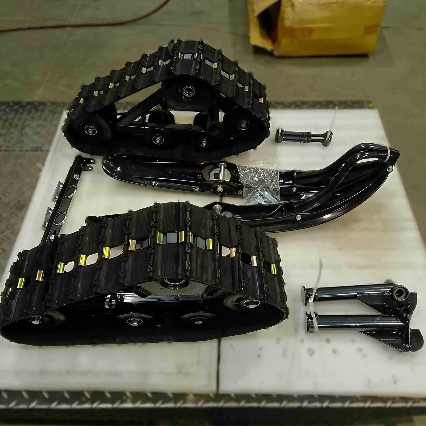 Kit de Chenilles Hiver pour VTT GIO 125D, 125S, 110P (Arbre 23.5mm)